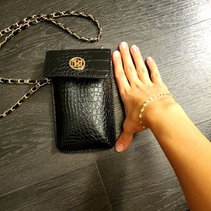 ⭐Badgley Mischka Crossbody phone ⭐